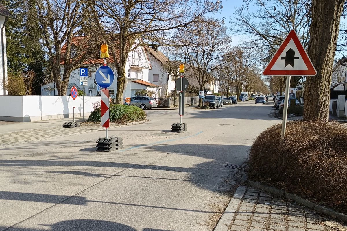 An der Kreuzung Alleestraße / Siedlerstraße ist ab Montag, den 2. März vorerst gesperrt. (Foto: Peter Marwan)