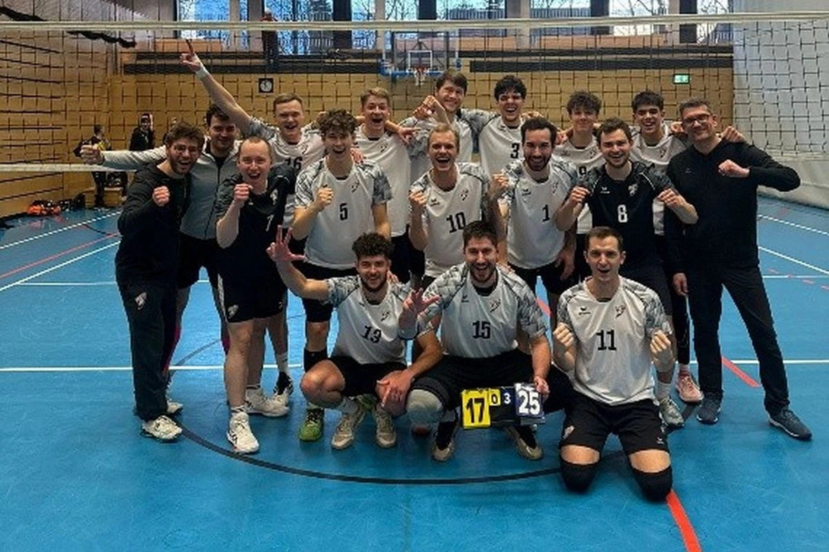 Siegreiches Volleyball Herren-Tam des SV Lohhof in der Landesliga (Foto: SV Lohhof)